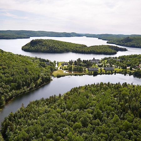 Auberge Du Lac-A-L'Eau-Claire เซนต์ อเล็กซิส เด มองส์ ภายนอก รูปภาพ
