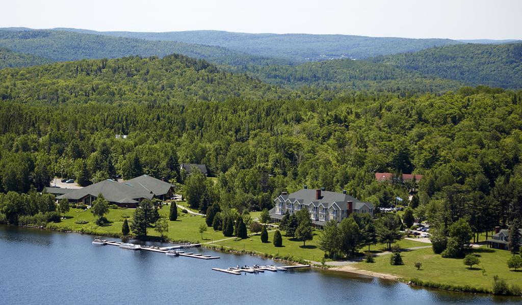 Auberge Du Lac-A-L'Eau-Claire เซนต์ อเล็กซิส เด มองส์ ภายนอก รูปภาพ