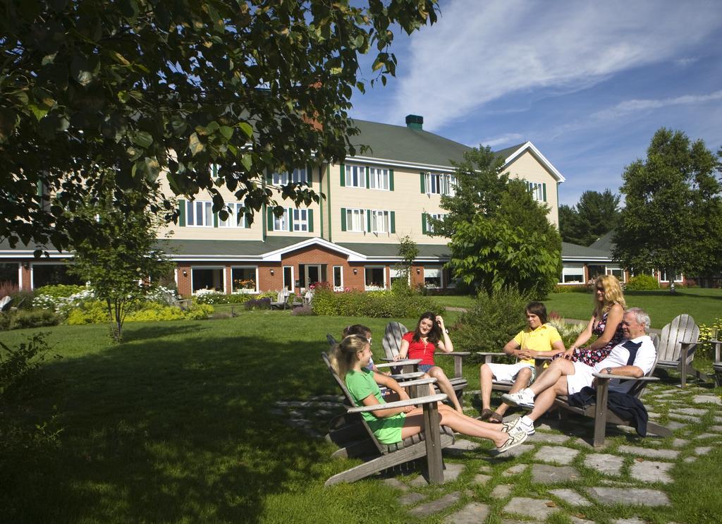 Auberge Du Lac-A-L'Eau-Claire เซนต์ อเล็กซิส เด มองส์ ภายนอก รูปภาพ